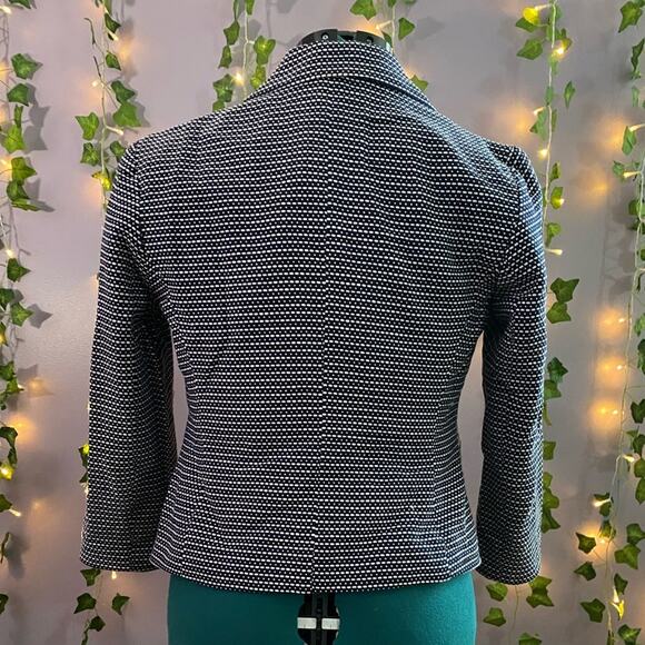 NWT Cynthia Rowley Women’s Blazer Size Medium Color Black and White *See pics - Picture 8 of 10